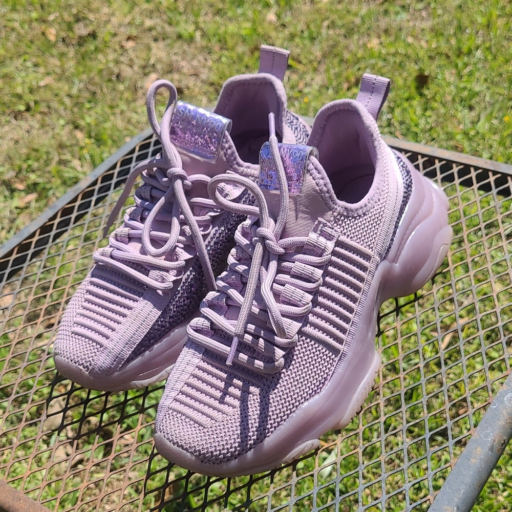 Steve Madden Maxima Rhinestone Purple Sneakers Size 4m